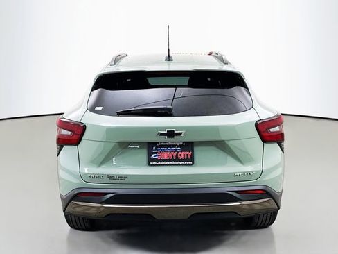 New 2026 Chevrolet Trax ACTIV w/ Sunroof Package image 7