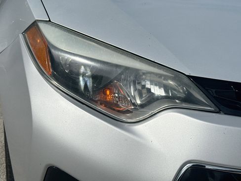 Used 2016 Toyota Corolla S FWD image 34