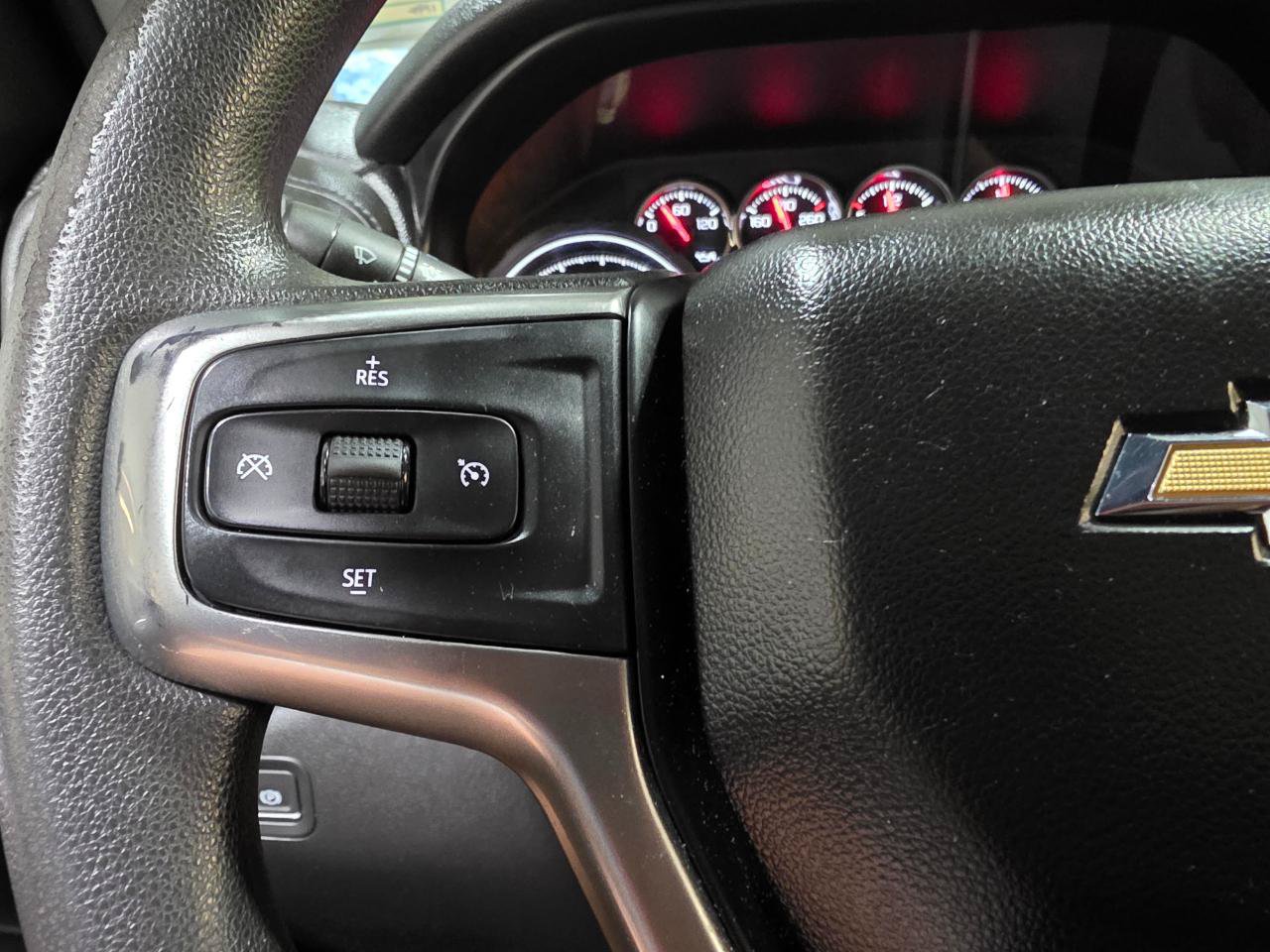 Used 2019 Chevrolet Silverado 1500 LT w/ Trailering Package AWD/4WD image 29