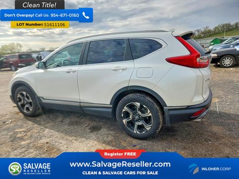 Used 2017 Honda CR-V Touring image 3