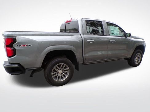 New 2026 Chevrolet Colorado LT w/ LT Convenience Package AWD/4WD image 9