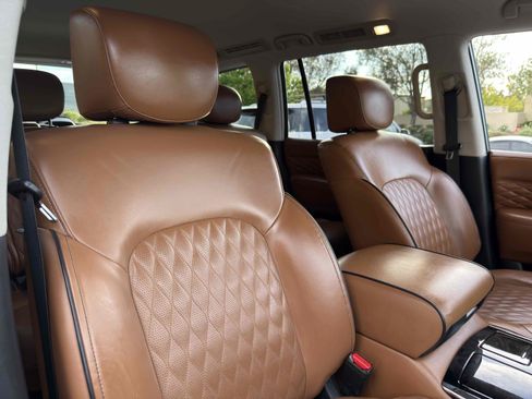 Used 2019 INFINITI QX80 Luxe w/ 22" Wheel Package AWD/4WD image 81