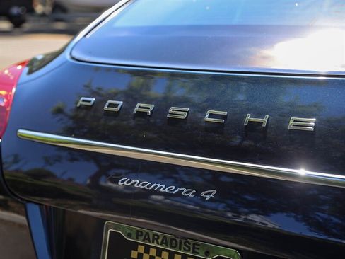 Used 2012 Porsche Panamera image 16