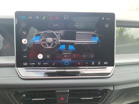 New 2026 Volkswagen Tiguan SE AWD/4WD image 21