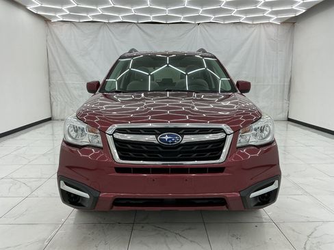 Used 2017 Subaru Forester 2.5i Premium w/ All-Weather Package AWD/4WD image 5