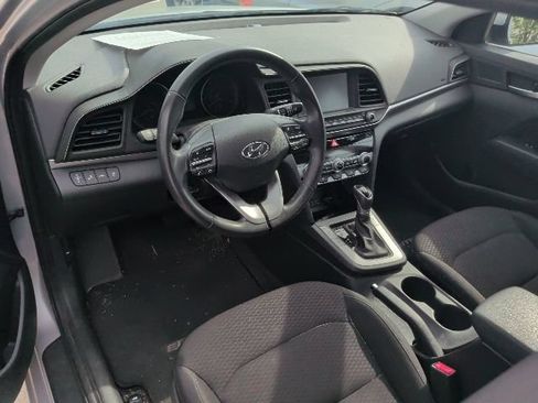 Used 2020 Hyundai Elantra Value Edition w/ Cargo Package (C1) FWD image 5