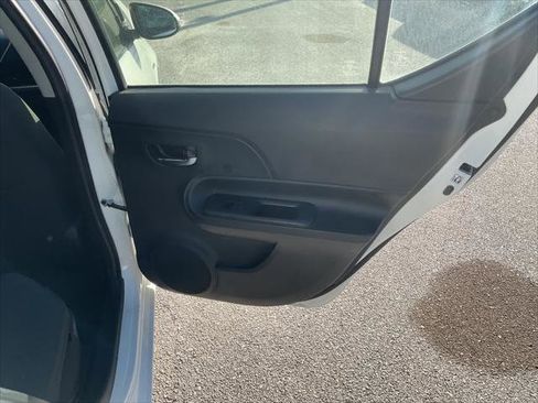 Used 2016 Toyota Prius C Two image 33