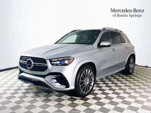 Certified 2024 Mercedes-Benz GLE 450 4MATIC image 3