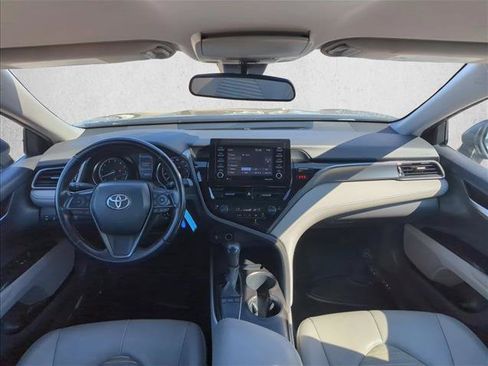 Used 2023 Toyota Camry SE FWD image 16