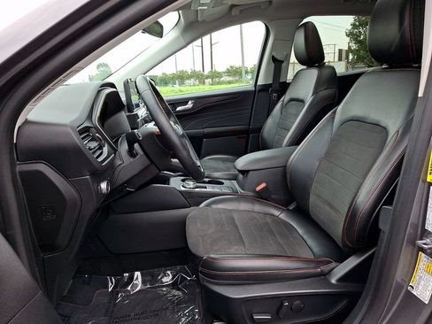 Used 2021 Ford Escape SEL w/ SEL Stealth AWD Package image 13