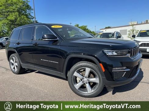 Used 2025 Jeep Grand Cherokee Limited AWD/4WD image 1