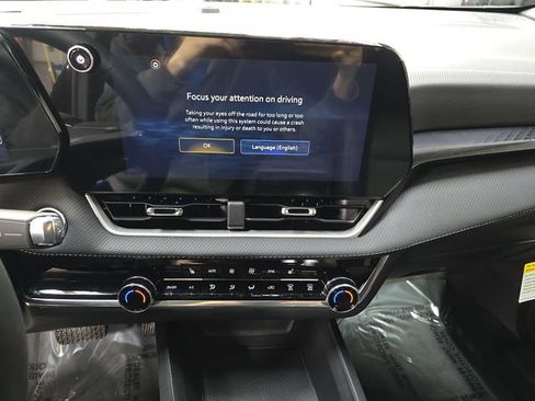 New 2026 Chevrolet Equinox LT image 21