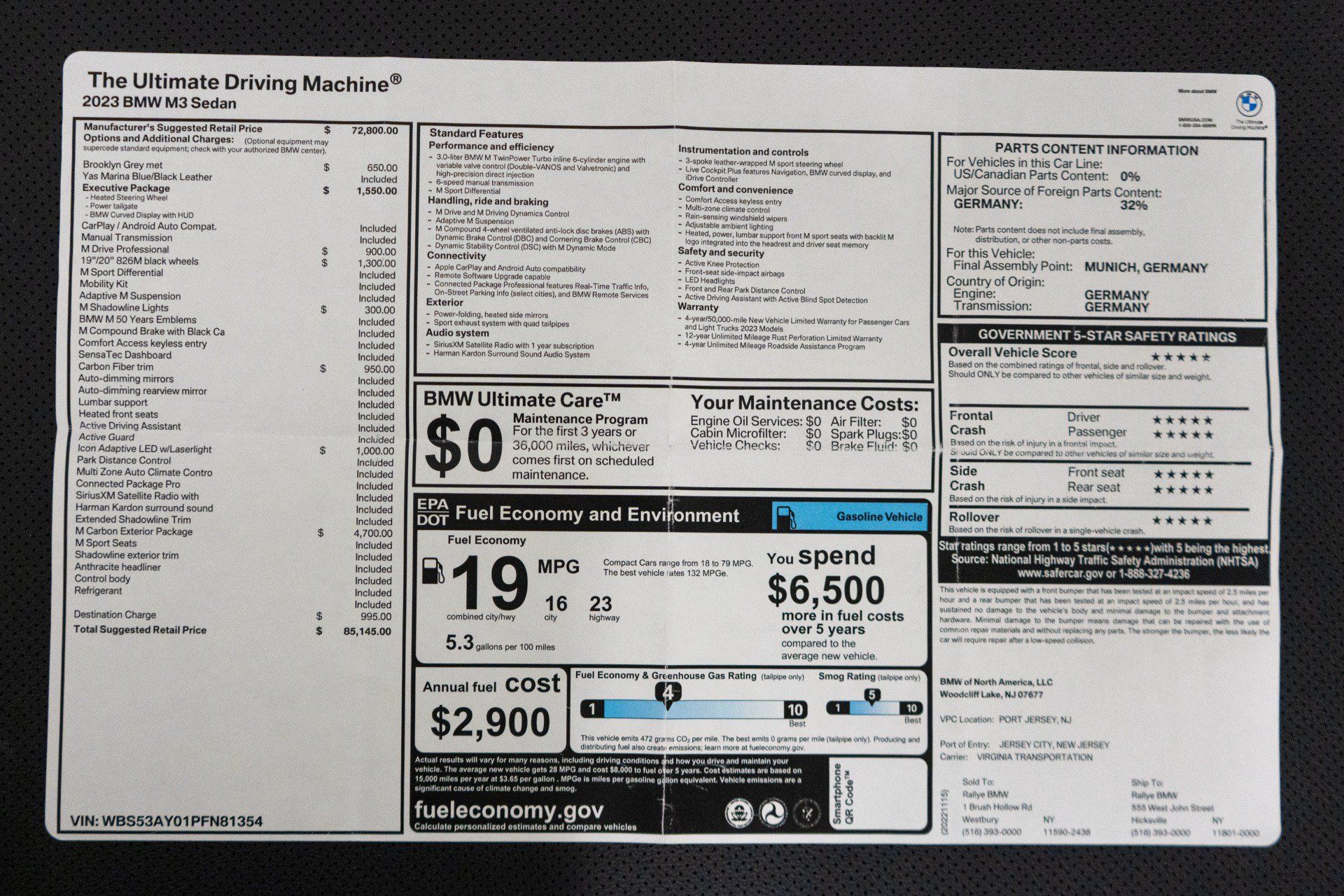 Used 2023 BMW M3 w/ M Carbon Exterior Package RWD image 24