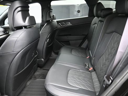 Used 2025 Kia Sportage X-Line Prestige image 11