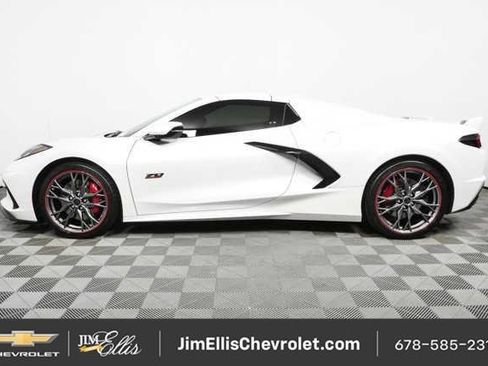 Certified 2023 Chevrolet Corvette Stingray Premium Conv w/ Z51 Performance Package RWD image 32