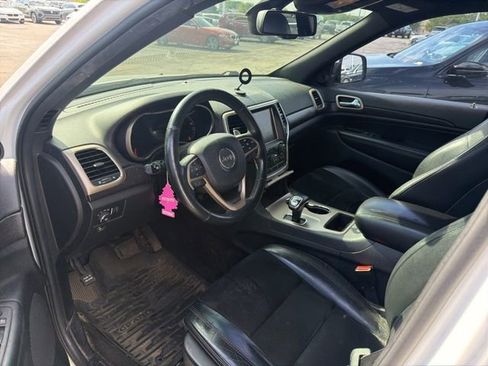 Used 2015 Jeep Grand Cherokee Altitude AWD/4WD image 23