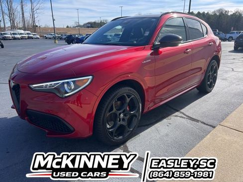 Used 2023 Alfa Romeo Stelvio Veloce AWD/4WD image 11