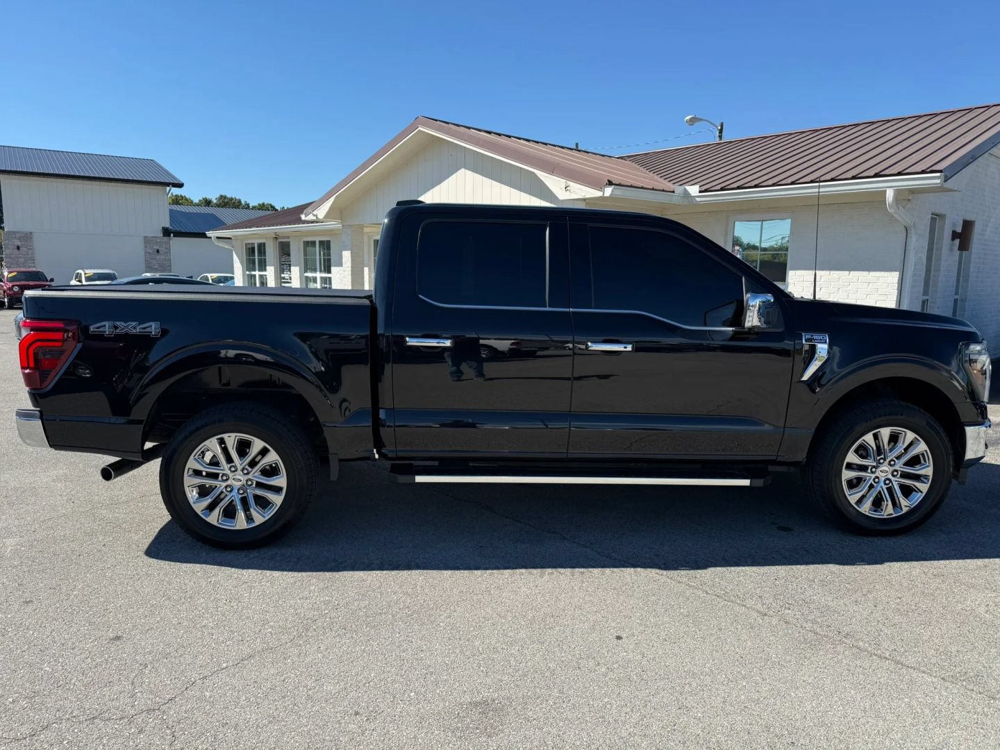 Used 2024 Ford F150 Lariat w/ Tow/Haul Package AWD/4WD image 6