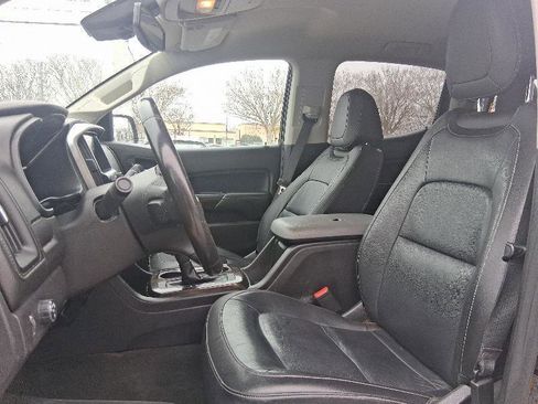 Used 2015 GMC Canyon SLT w/ Driver Alert Package image 12