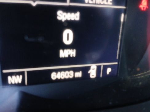 Used 2018 Chevrolet Trax LT w/ LT Convenience Package image 10