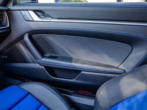 Used 2022 Porsche 911 Carrera image 12