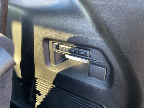 Used 2022 Ford Explorer ST w/ ST Street Pack image 12