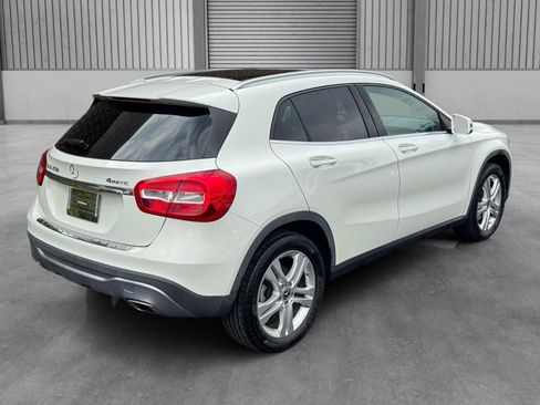 Used 2018 Mercedes-Benz GLA 250 4MATIC image 33
