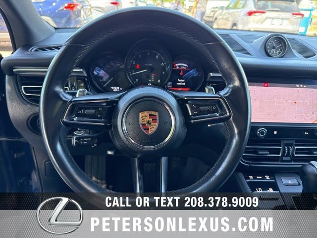 Used 2022 Porsche Macan AWD/4WD image 26