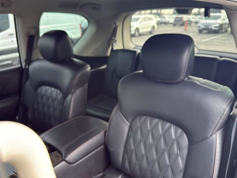 Used 2022 Nissan Armada Platinum w/ Captain's Chairs Package image 13