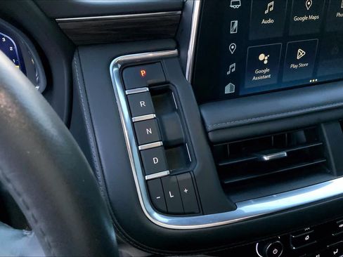 Used 2023 Chevrolet Tahoe LT RWD image 16