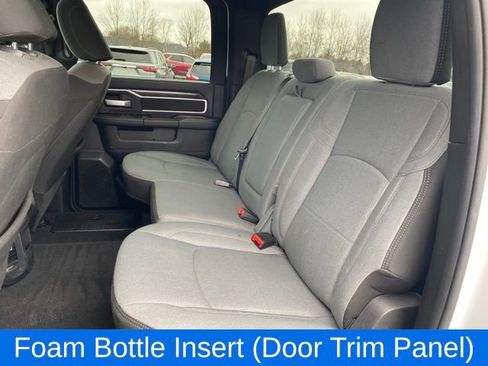 Used 2024 RAM 3500 Big Horn AWD/4WD image 18