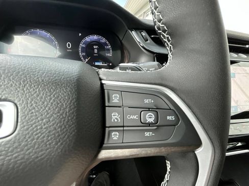 New 2026 Jeep Grand Cherokee L Limited AWD/4WD image 21