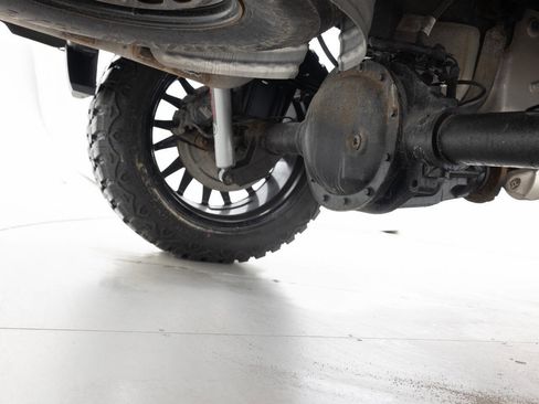 Used 2020 GMC Sierra 1500 Elevation image 23