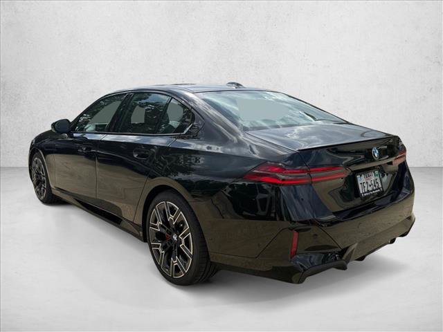 Used 2027 BMW 530i w/ M Sport Package RWD image 9