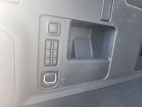 Used 2025 Ford Expedition Max Active image 13