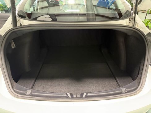 Used 2022 Tesla Model 3 Long Range image 15