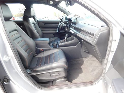 Used 2025 Honda CR-V Sport-L image 18