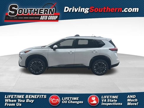 New 2026 Nissan Rogue Platinum w/ Platinum Premium Package image 2