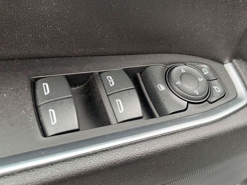 Used 2023 GMC Sierra 1500 Elevation AWD/4WD image 17