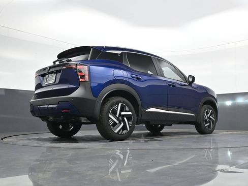 Used 2026 Nissan Kicks SV FWD image 26