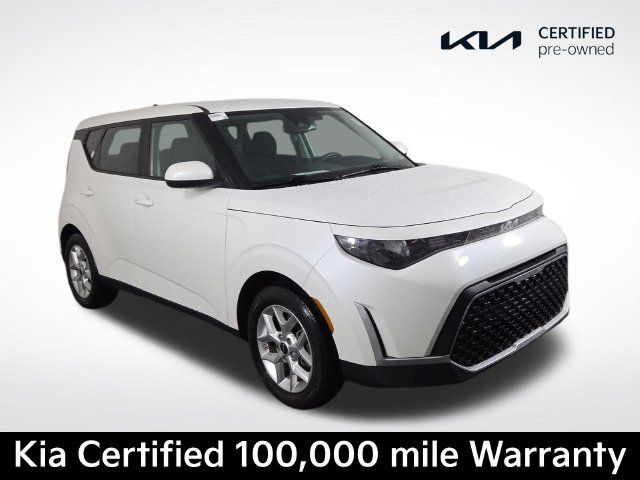 Certified 2023 Kia Soul S FWD image 4