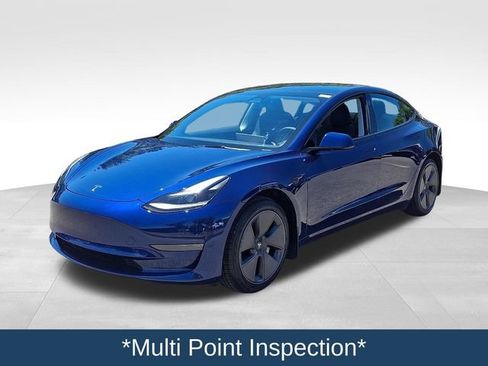 Used 2023 Tesla Model 3 Standard Range RWD image 4