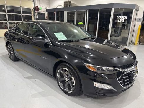 Used 2023 Chevrolet Malibu LT image 8