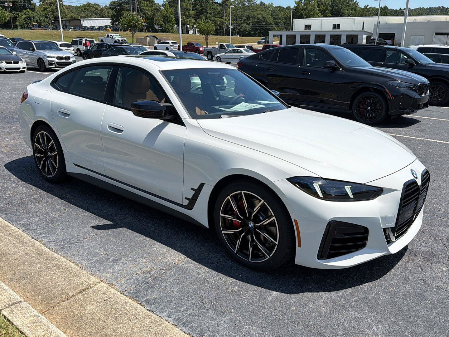New 2026 BMW 440i xDrive w/ Premium Package AWD/4WD image 8