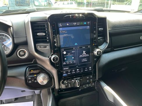 Used 2023 RAM 1500 Laramie AWD/4WD image 11