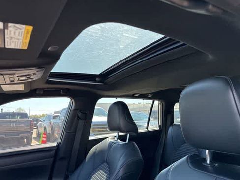 Used 2021 Toyota Highlander XSE image 6