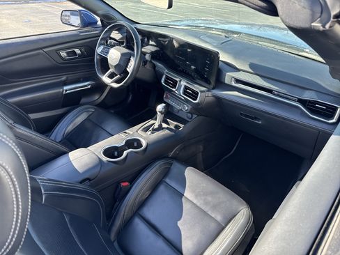 Used 2024 Ford Mustang Premium image 26