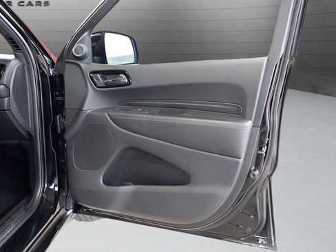 Used 2022 Dodge Durango R/T w/ Blacktop Package AWD/4WD image 89