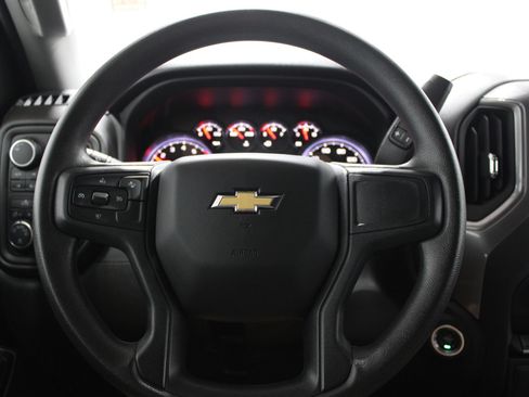 Used 2022 Chevrolet Silverado 1500 Custom AWD/4WD image 29