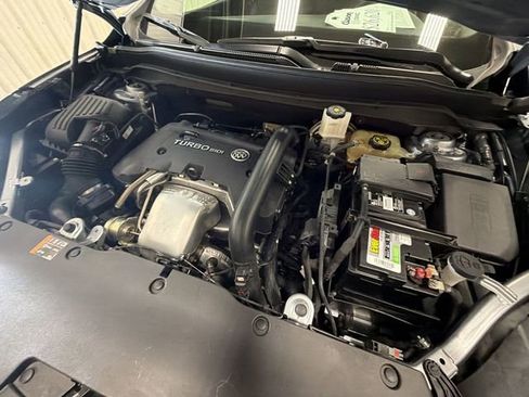 Used 2020 Buick Envision Premium image 30